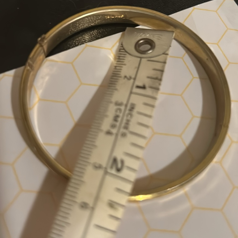 Gold Plated 18 k Bracelet. Stunning look😍 - Picture 8 of 14